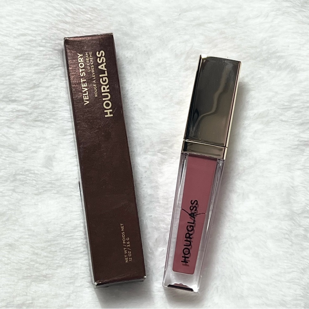 Hourglass VELVET STORY LIP CREAM - Pure - NIB